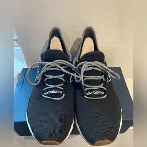 New Balance Mens Fresh Foam Roav Running Shoes Size 12 Wide